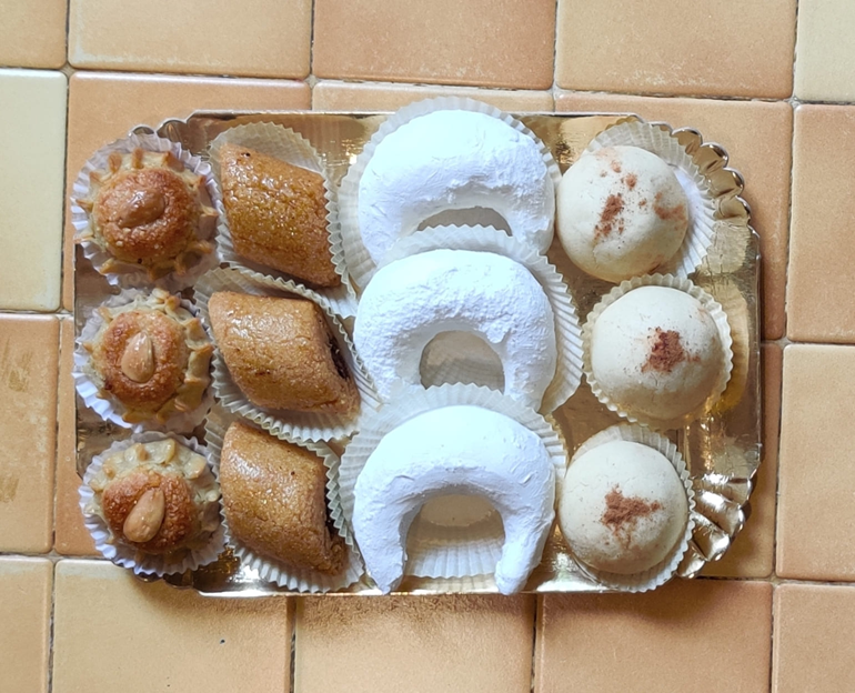 Plateau de 12 pâtisseries pour l'Aïd